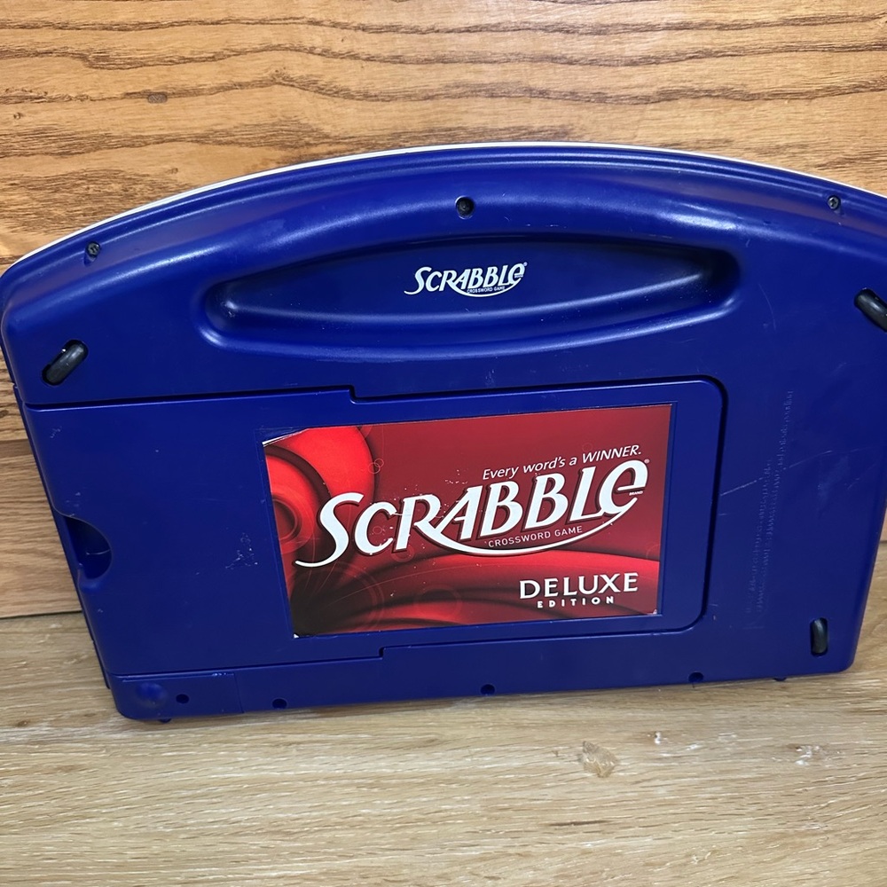 Vintage scrabble deluxe portable VTG board games
